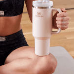 ماگ نی دار استنلی ۱٫۱۸ لیتر گل بهی روشن ۱